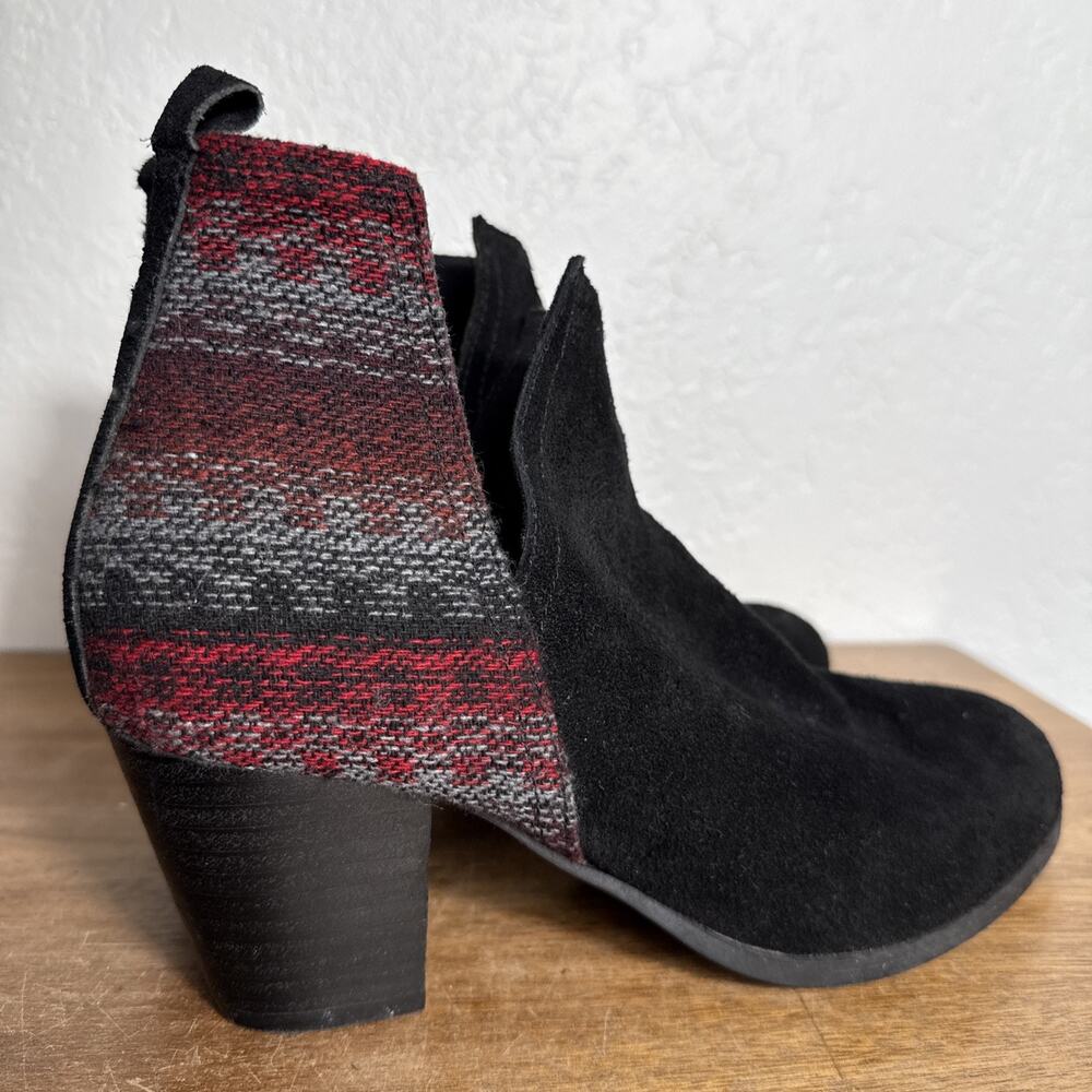 Minnetonka Ankle Boots Size 8 Black Leather Red Grey Woven Aztec Style Western - Picture 4 of 10